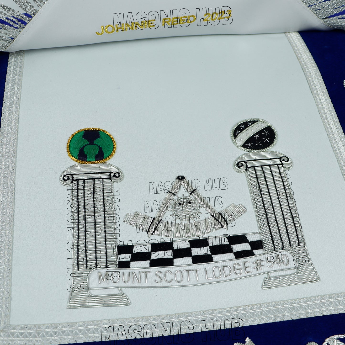 MASONIC REGALIA – CUSTOM PAST MASTER LAMBSKIN APRON (HAND EMBROIDERED, SILVER)