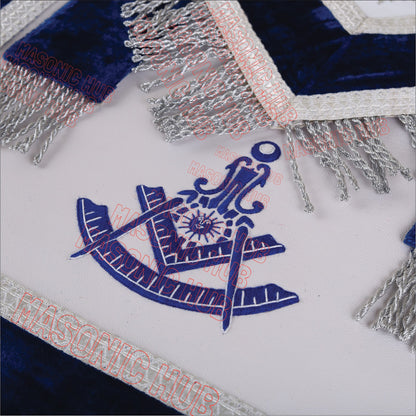Masterfully Crafted Lambskin Apron with Iconic Past Master Emblem